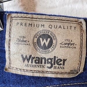 Wrangler Mens Jeans 40x32 Regular Fit Dark Wash Mid Rise 4-Pocket